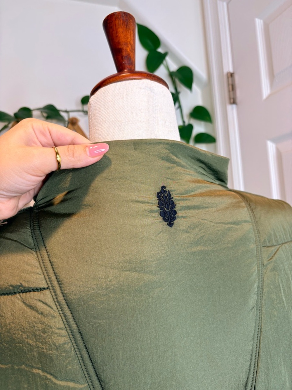 FREE PEOPLE On The Move Green Puffer Vest - Picture 6 of 16